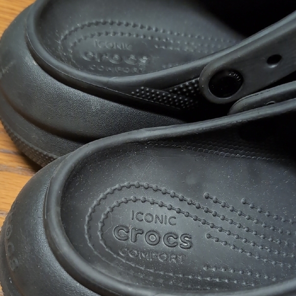 Crocs Black Platform - Picture 3 of 7